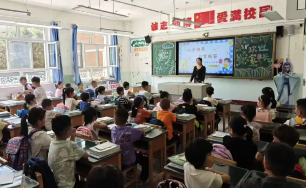 教育一体化建造不断推进到劳动教育有机融入青少年生长全过程 教育一体化建造不断推进到劳动教育有机融入青少年生长全过程